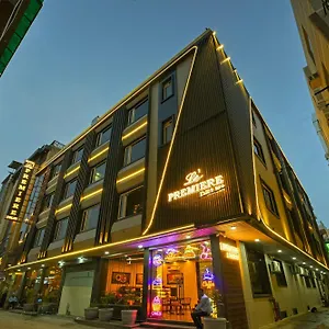 4* Hotel Airport Le Premier,